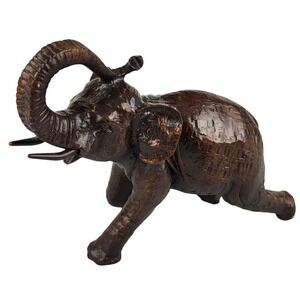 VTG 80's RED MILL MFG Elephant Figurine Pecan Resin & Wood‎ Composite Sculpture